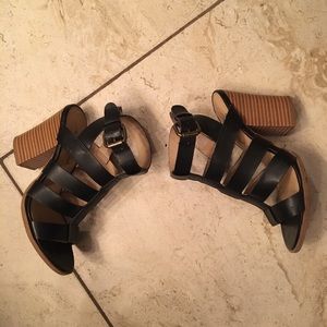 Chunky heels size 5